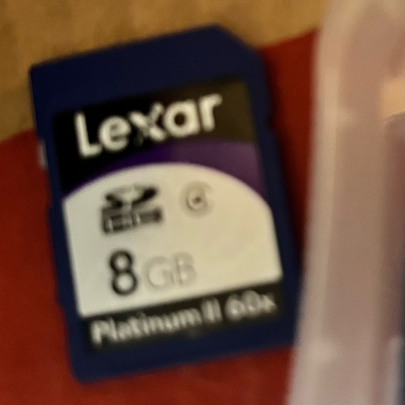 Nikon D5200 DSLR CAMERA CHEAP KIT - Picture 8 of 12